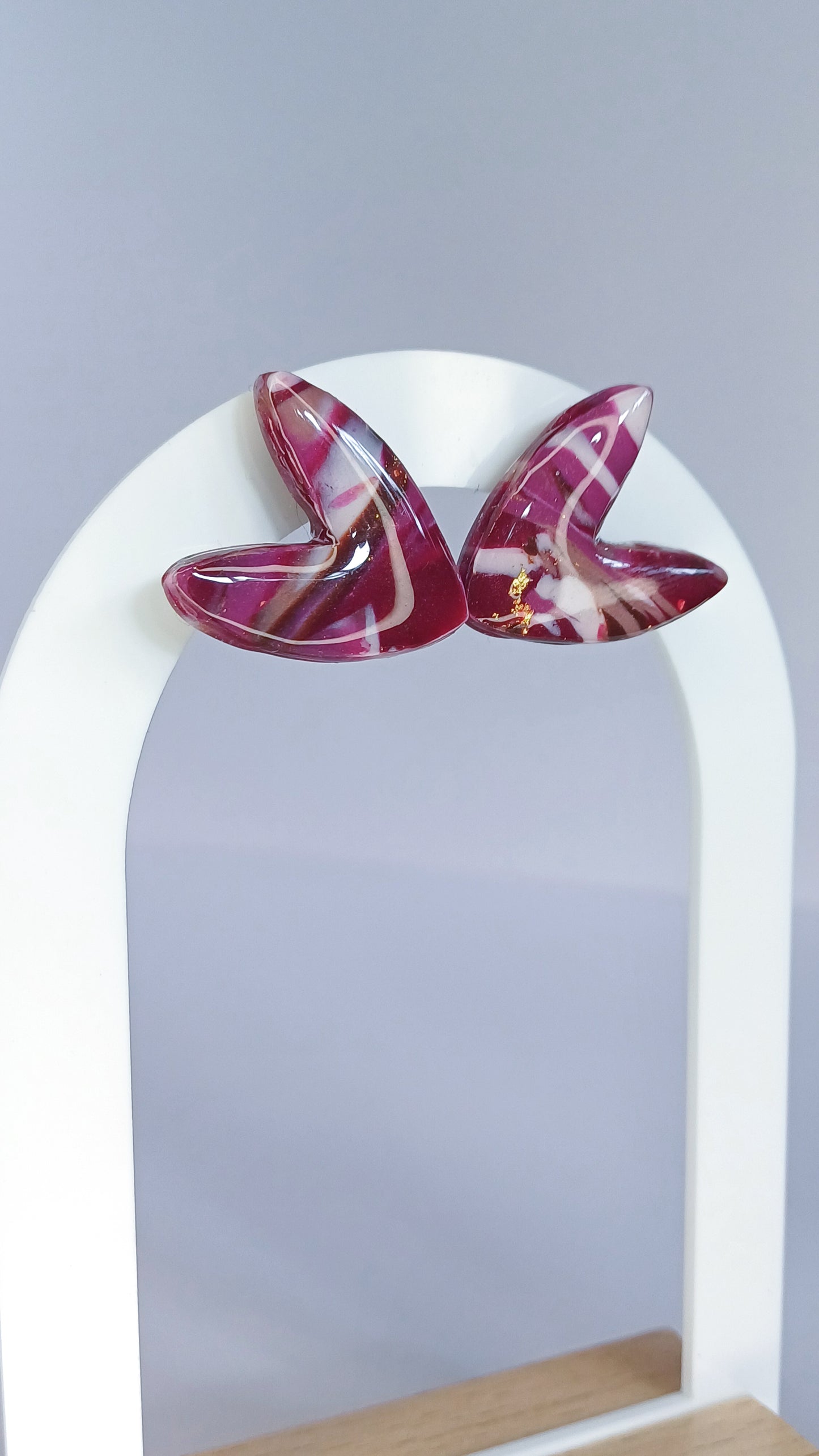 Merlot Marble Heart Stecker, medium