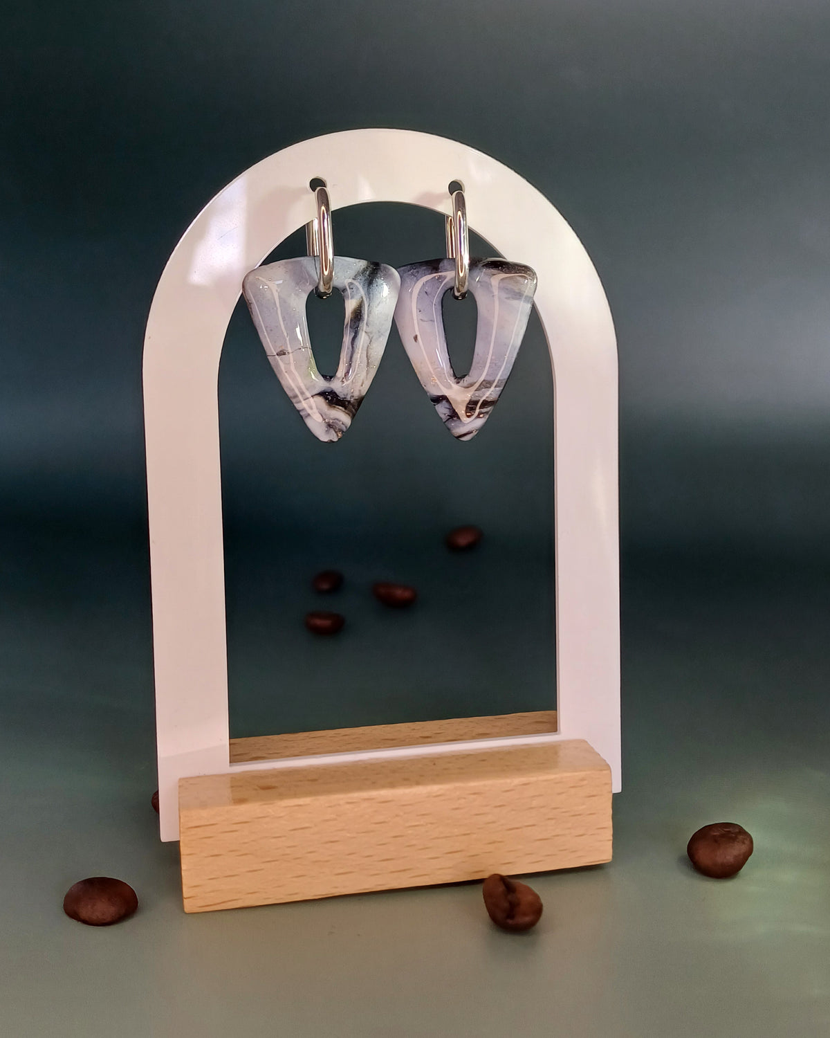 Black Macchiato Triangle Creolen