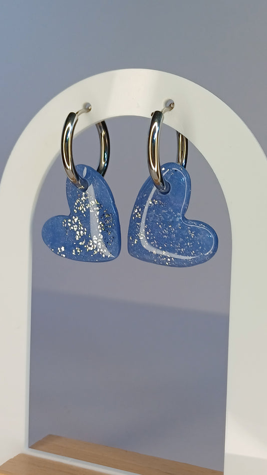 Arctic Blue Hearts Creolen, medium