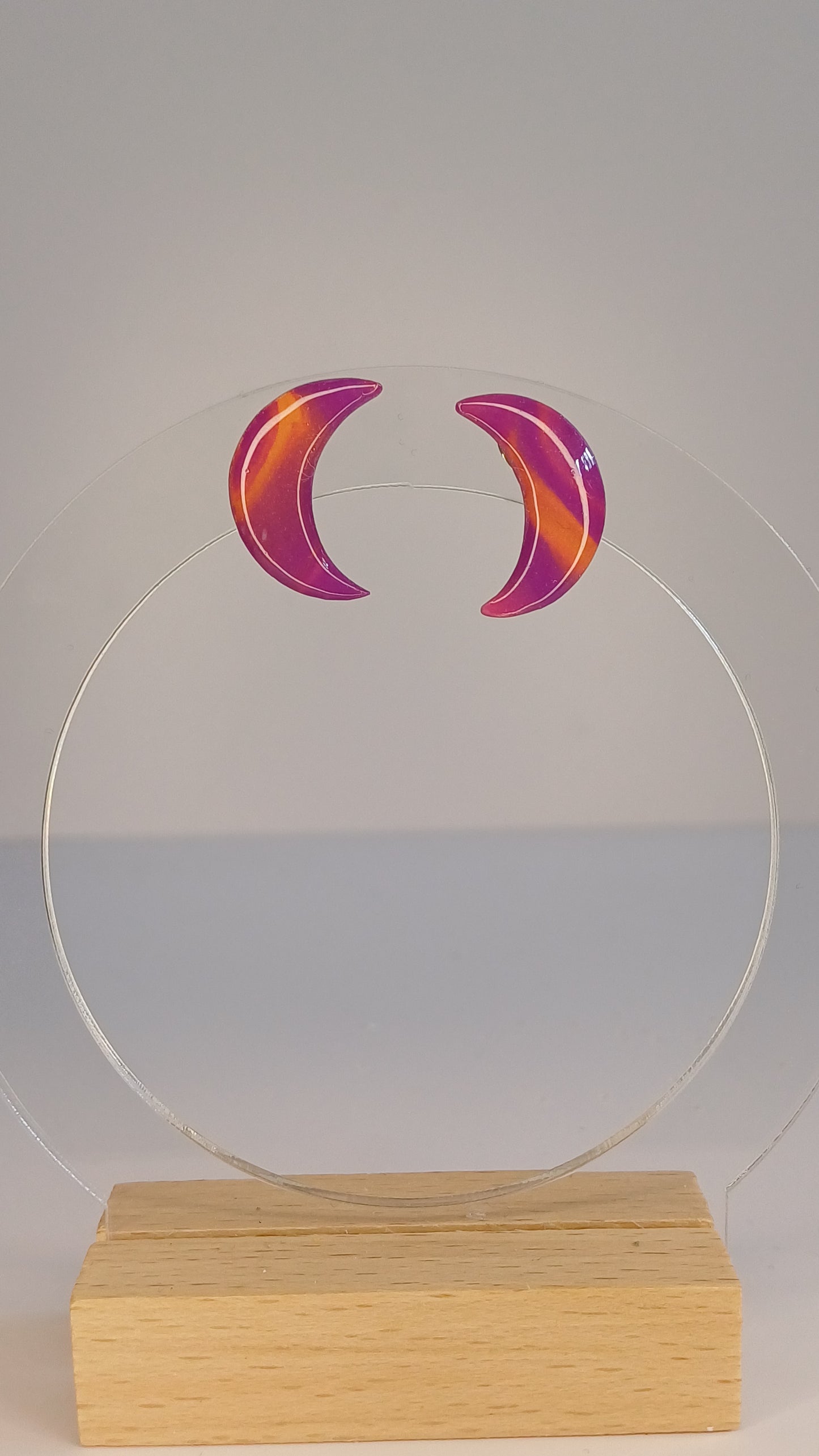 Orchid Crescent Stecker