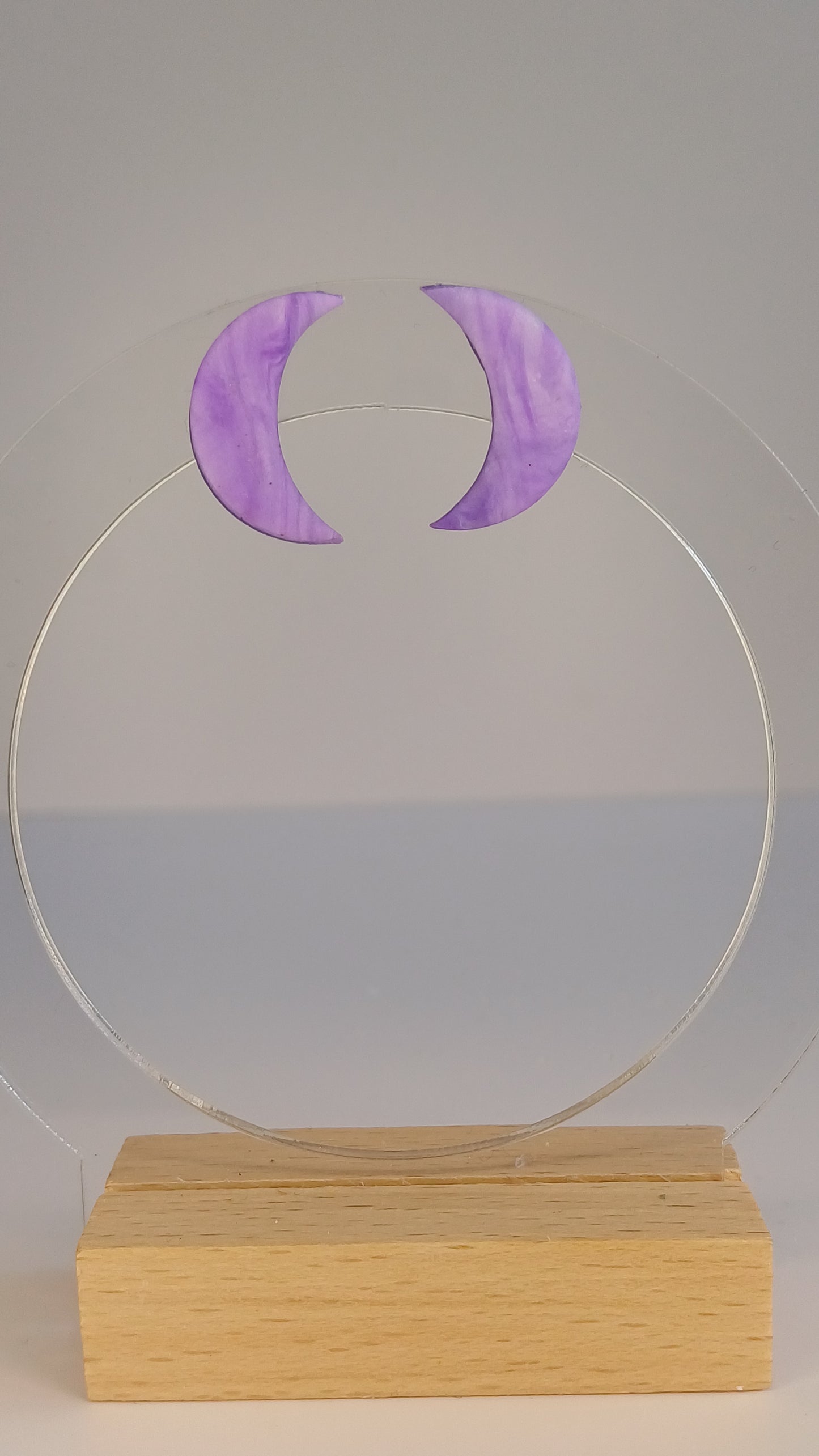 Lilac Marble Moon Stecker, matt