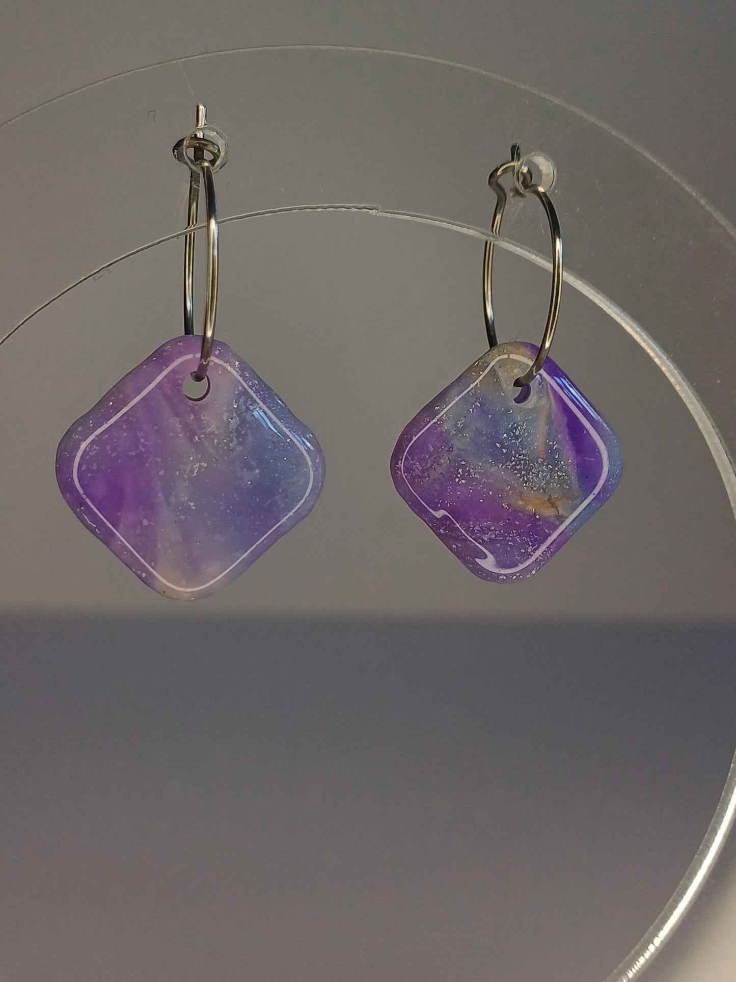 Lilac Marble Creolen