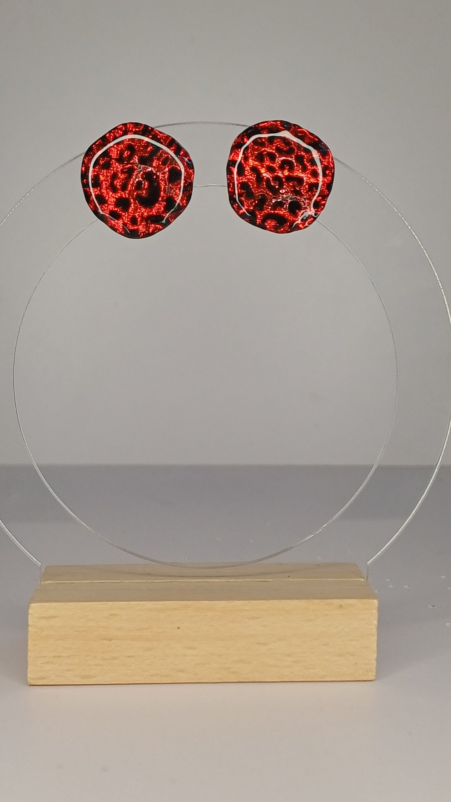 Fire Leo Stecker, medium