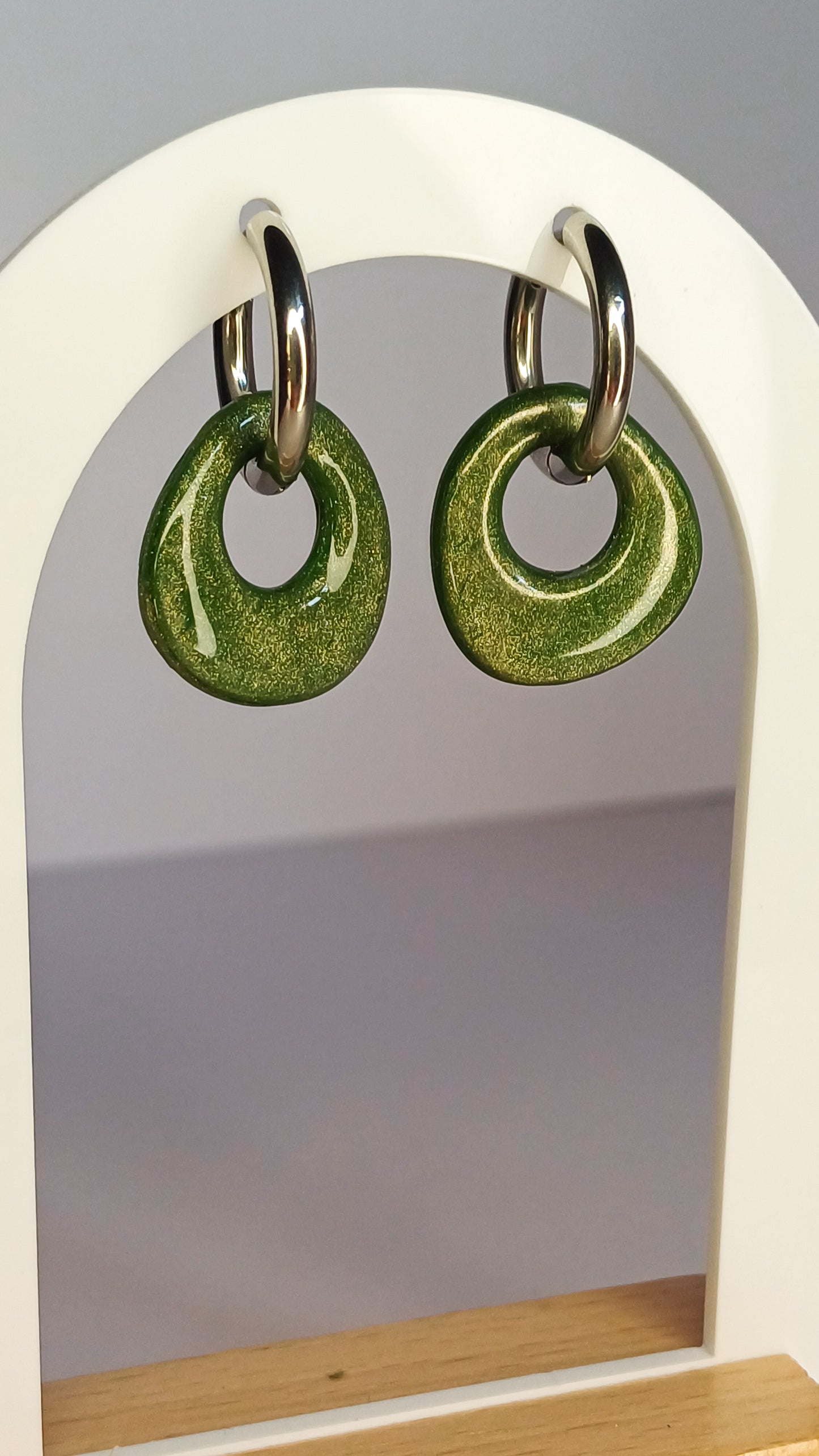 Emerald Pebble Creolen