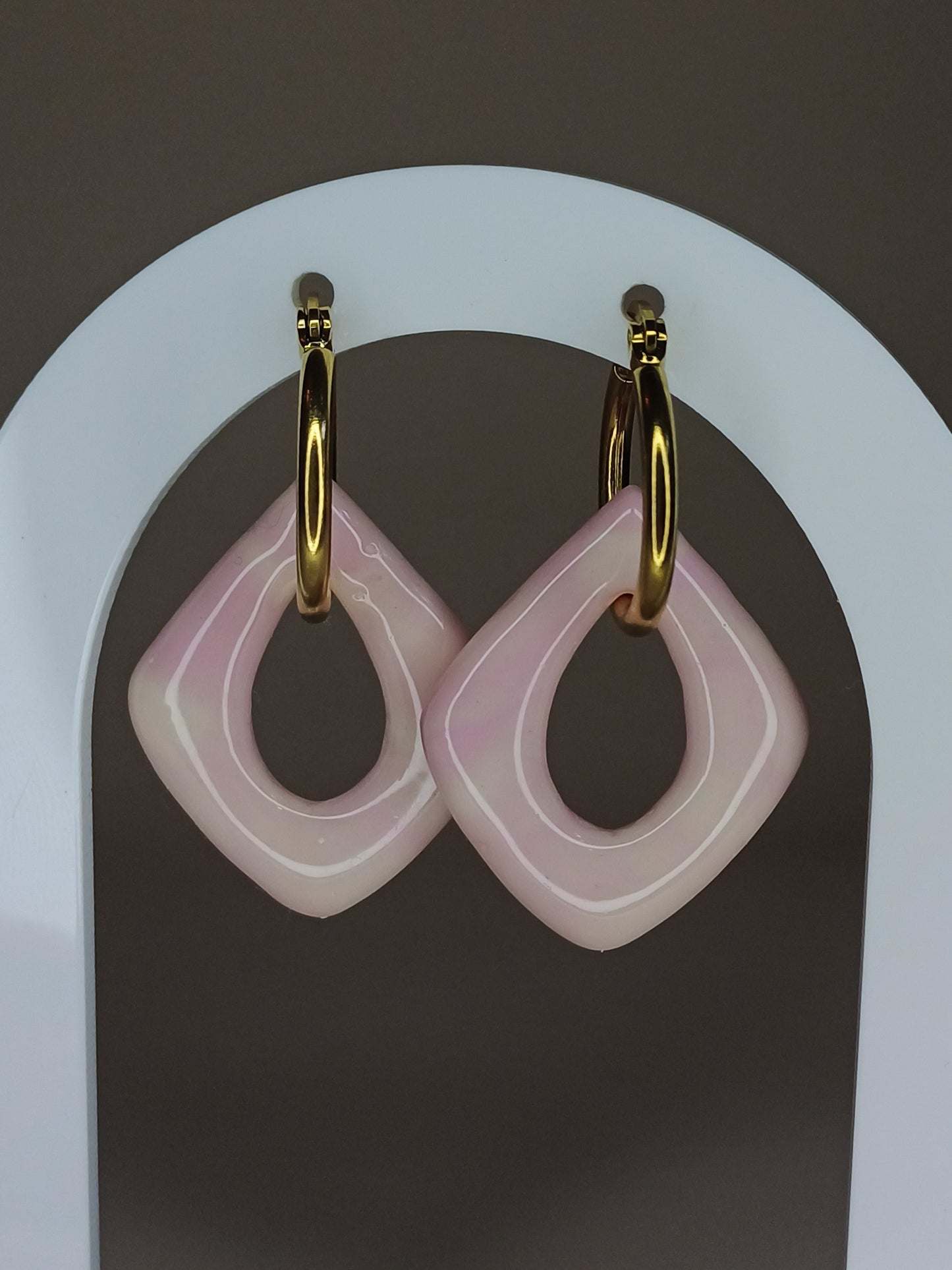 Cottage Core Twist Links