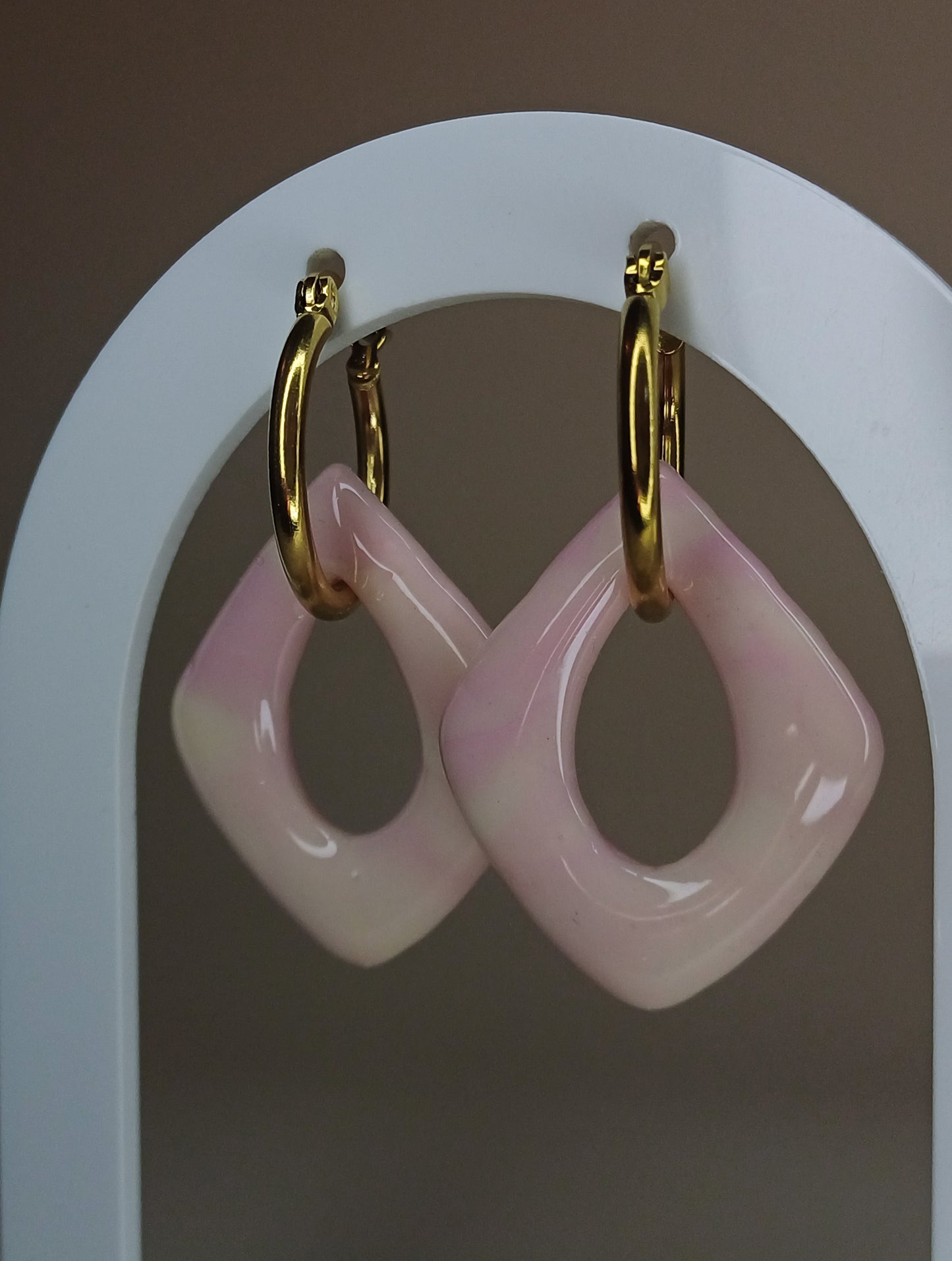Cottage Core Twist Links