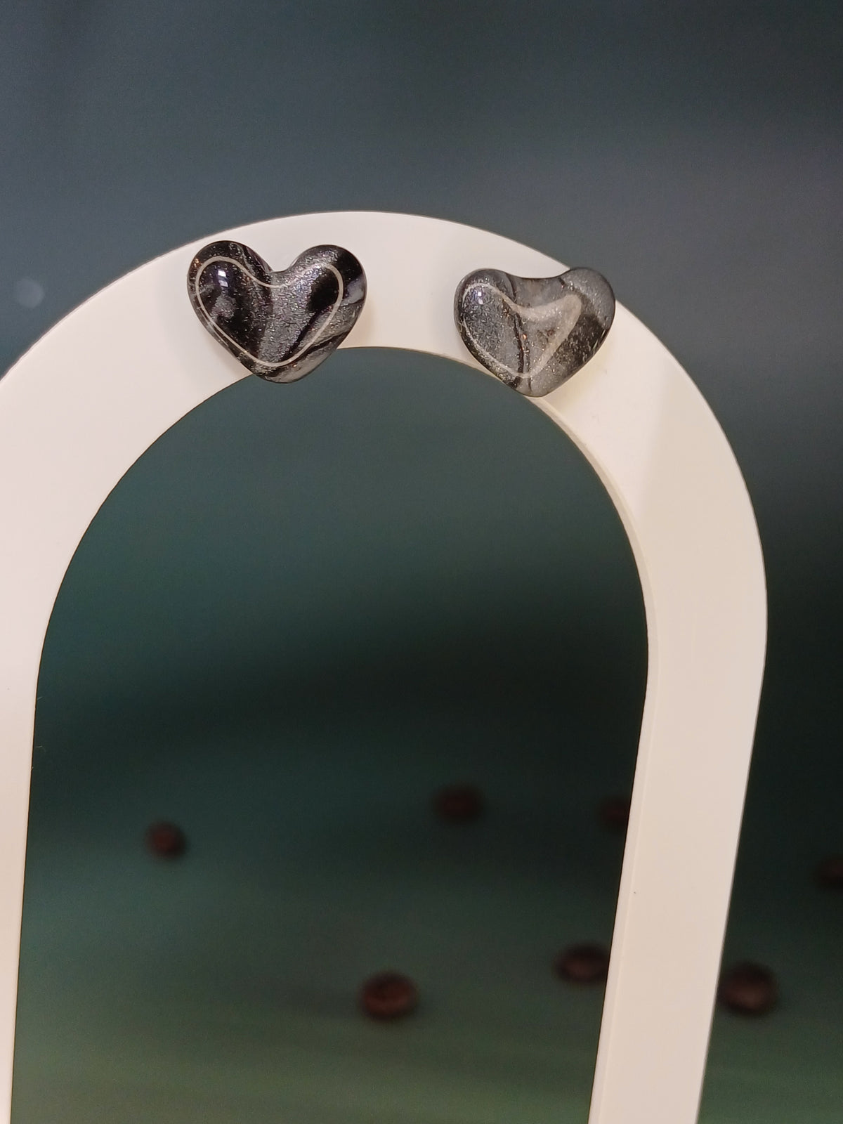 Black Macchiato Hearts Stecker, xsmall