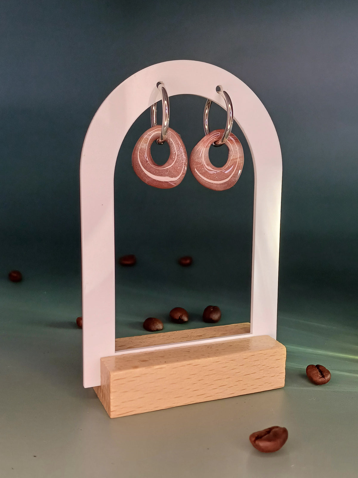 Sweet Mocha Pebble Hoops