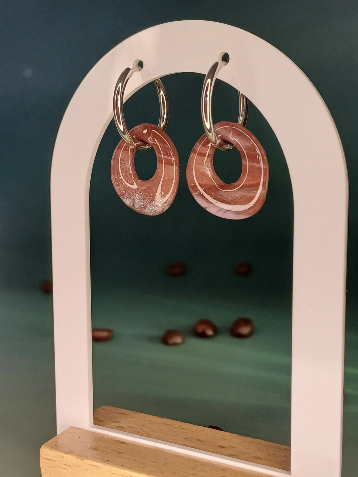 Sweet Mocha Pebble Hoops