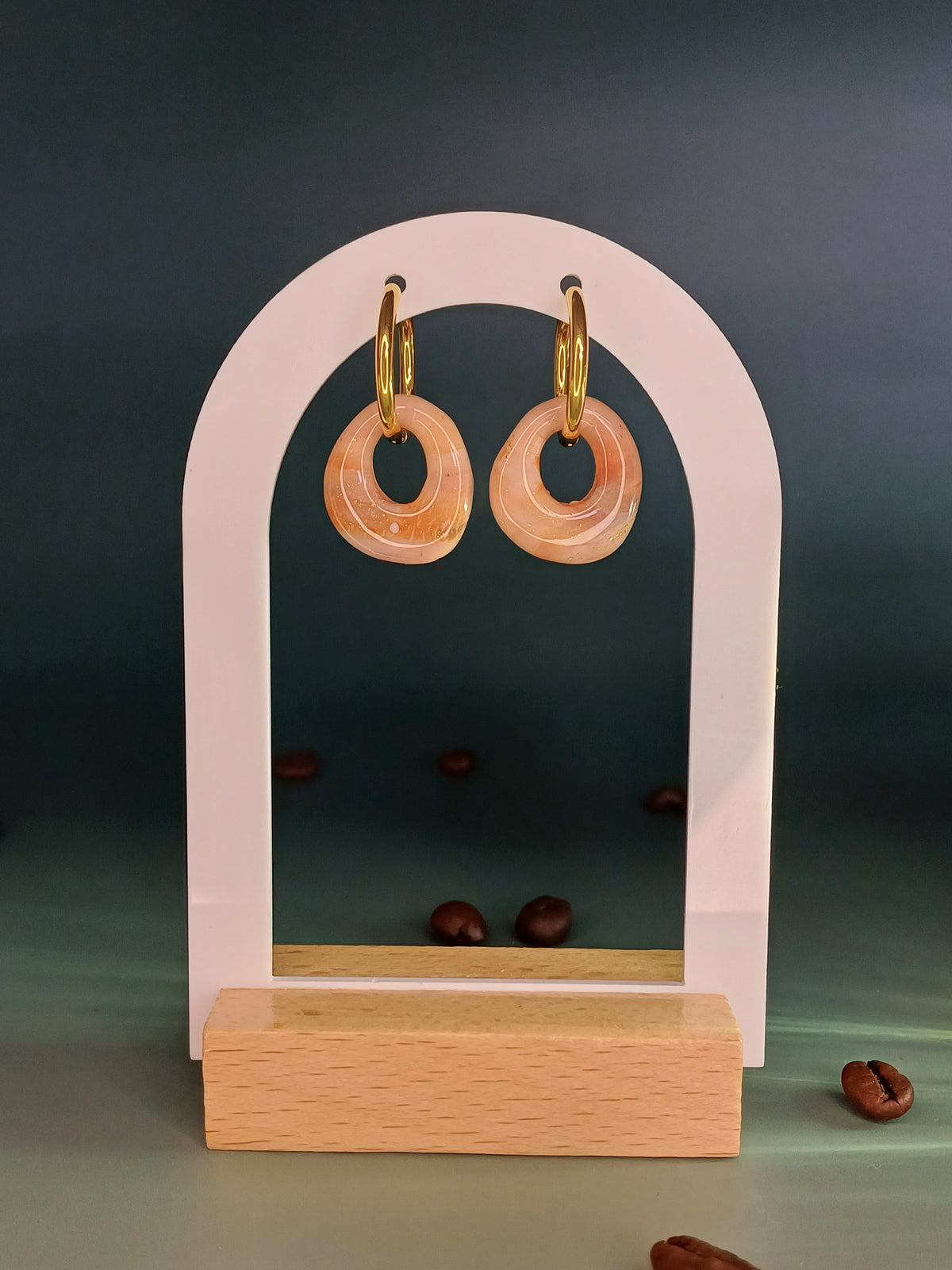 Café au Lait Pebble Hoops