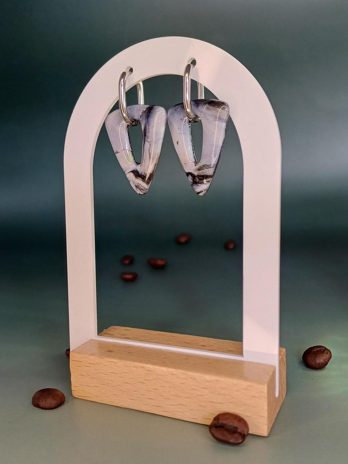 Black Macchiato Triangle Creolen